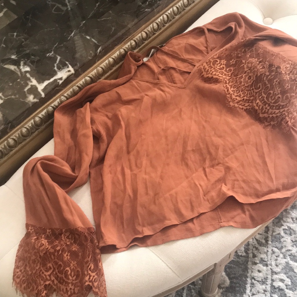 Women's Rust Lace-Trim Long Sleeve Top
